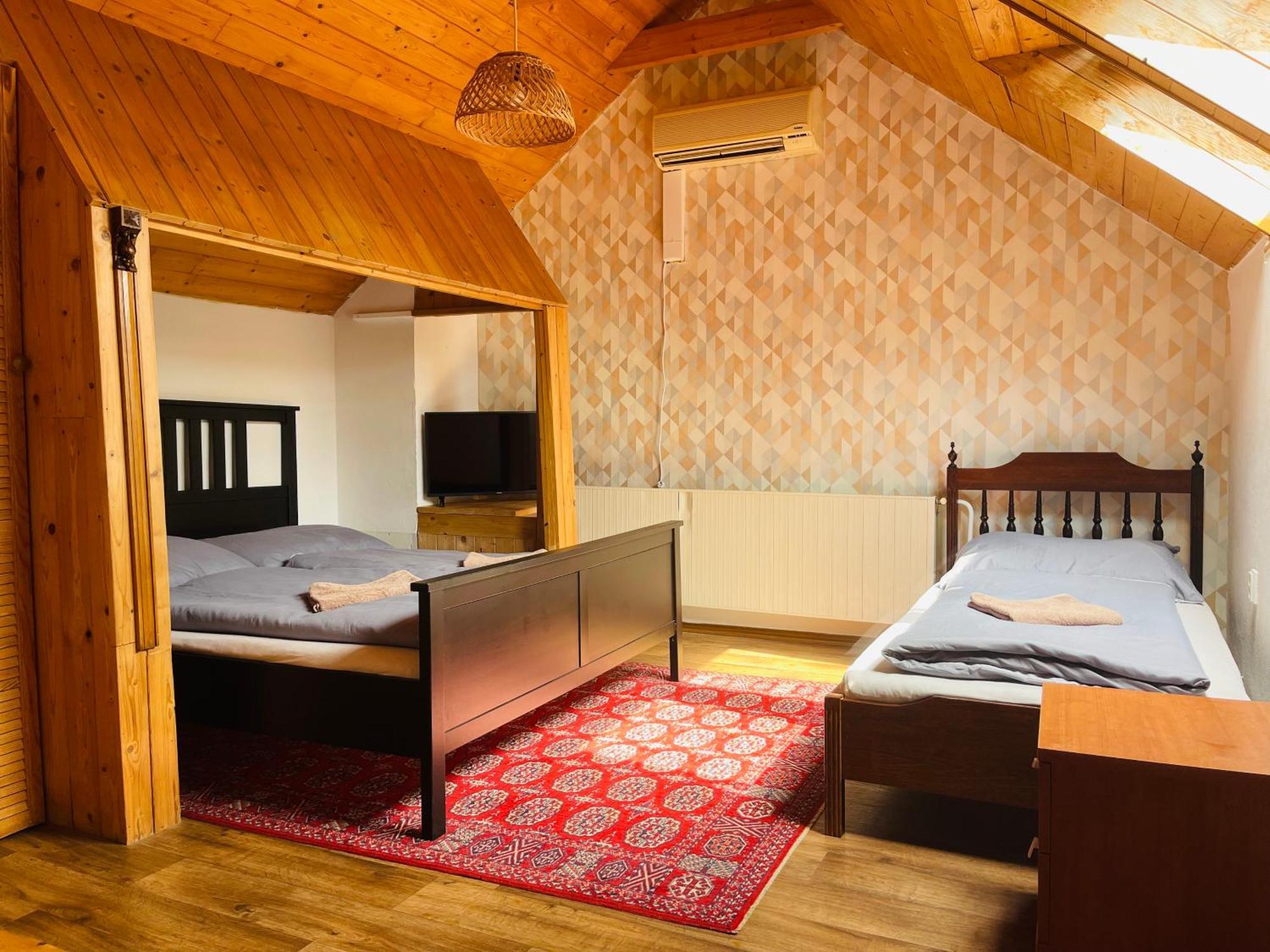 Penzion Trojna Lednice-Vhodne Na Svatby,Rodinne Akce,Teambuilding Bagian luar foto